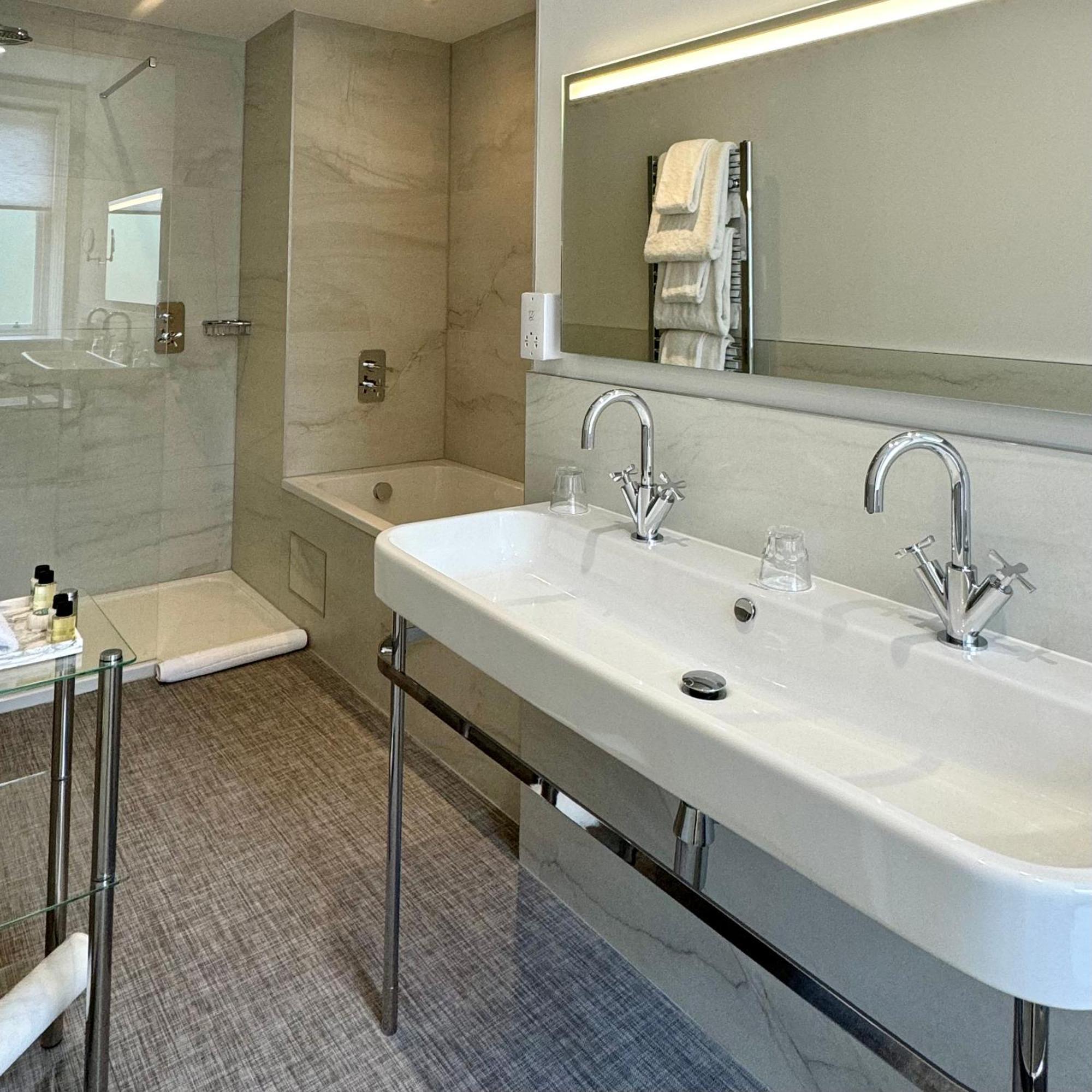 Glenfinnan House Hotel Экстерьер фото
