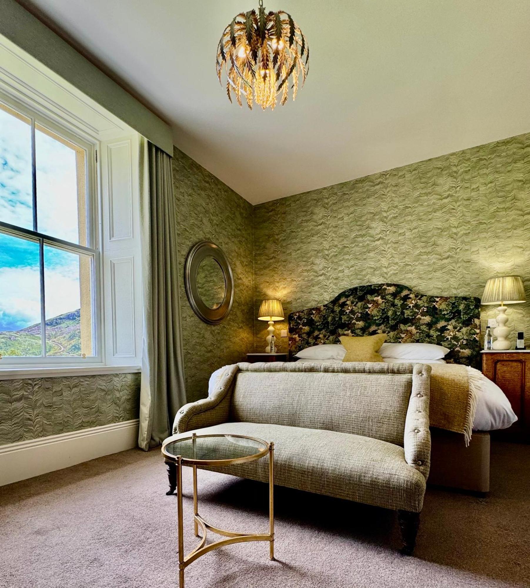 Glenfinnan House Hotel Экстерьер фото